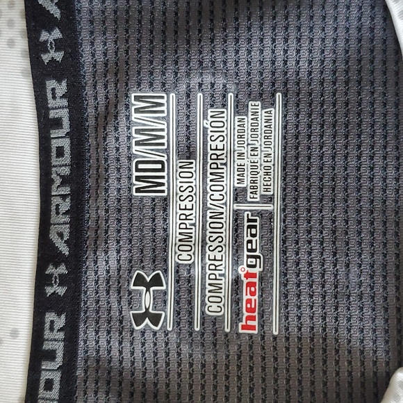 M, Under Armour Junior size M compression tee - Picture 2 of 3
